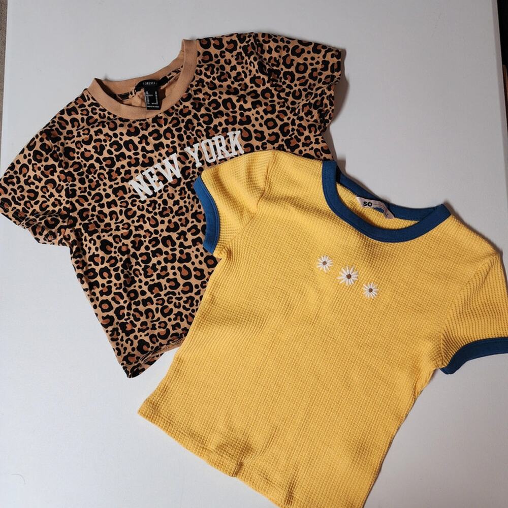 Bundle of Womens Y2K Baby Tops T-Shirt Size S/M Crop Short Sleeve Yellow Leopard